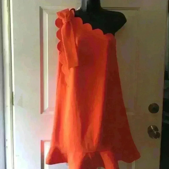 Victoria Beckham Shoulder Dress - Picture 1 of 8
